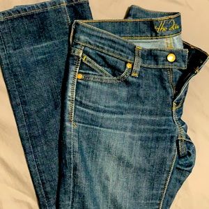 Old Navy👖Jeans; The Diva cut, Size 2 L, EUC
